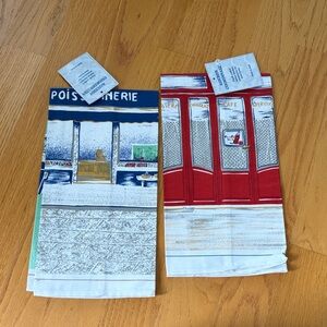 Vallesusa set of two kitchen towels- Paris La Maree Cafe Bar NWT